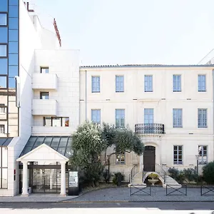 Mercure Arles Centre Arenes Arles