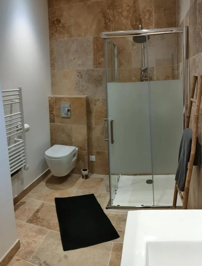 Appartement Dans Mas Provencal Arles Holiday home