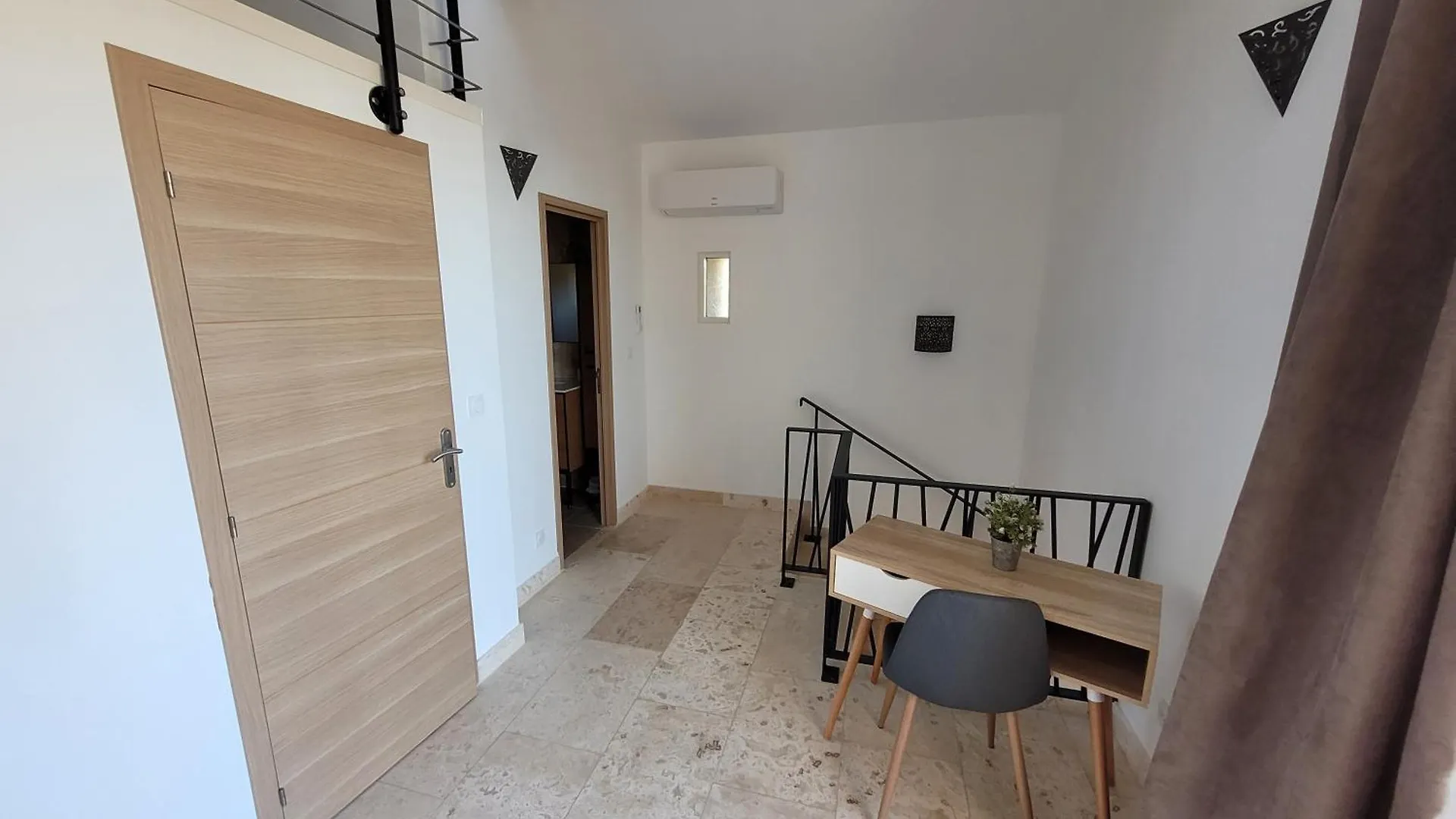 Appartement Dans Mas Provencal Arles